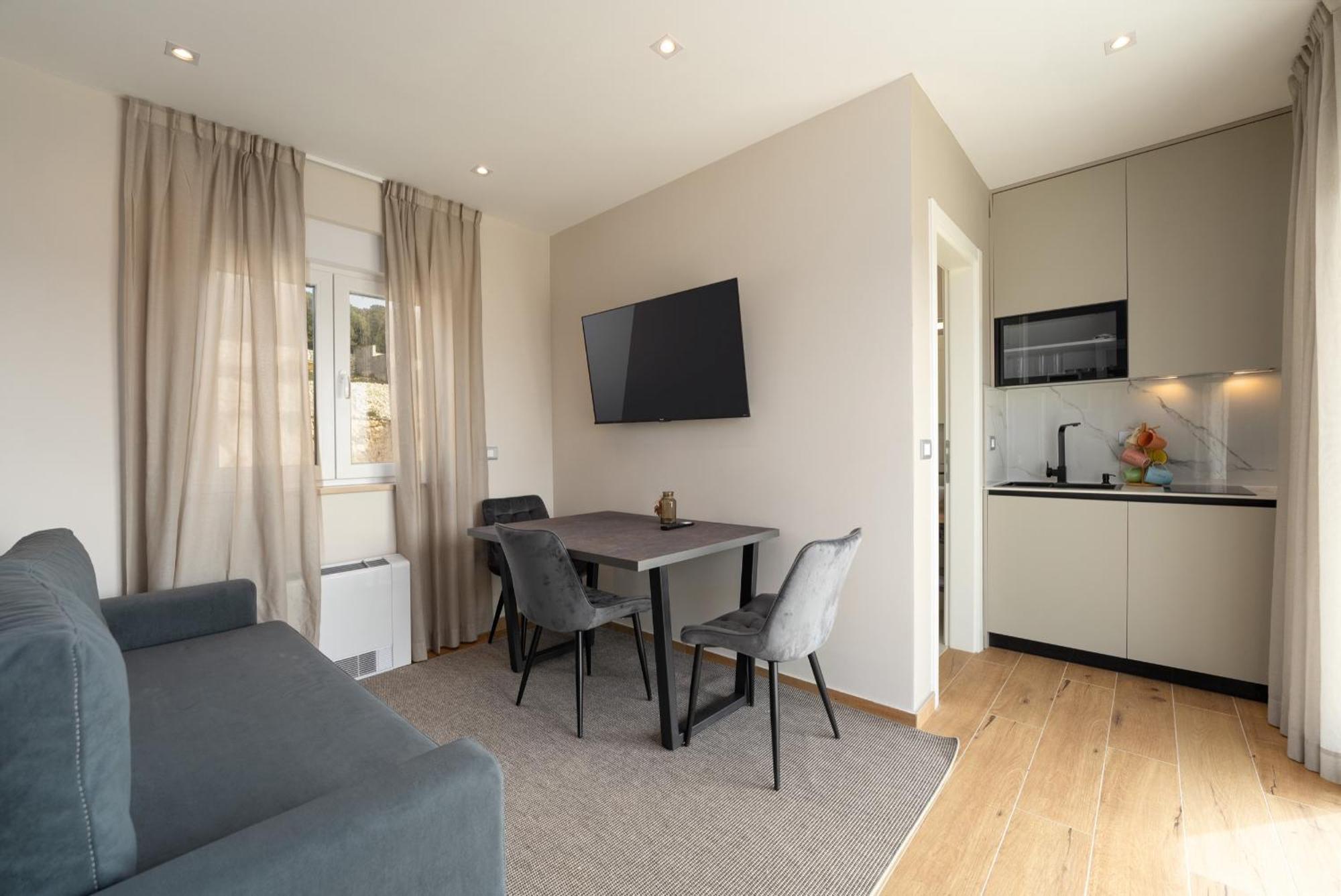 Larum Apartmens ヴルサル エクステリア 写真