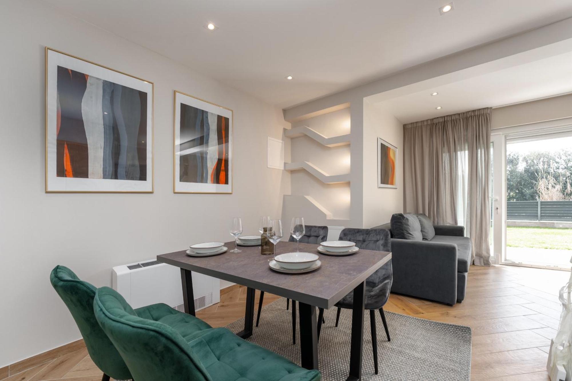 Larum Apartmens ヴルサル エクステリア 写真