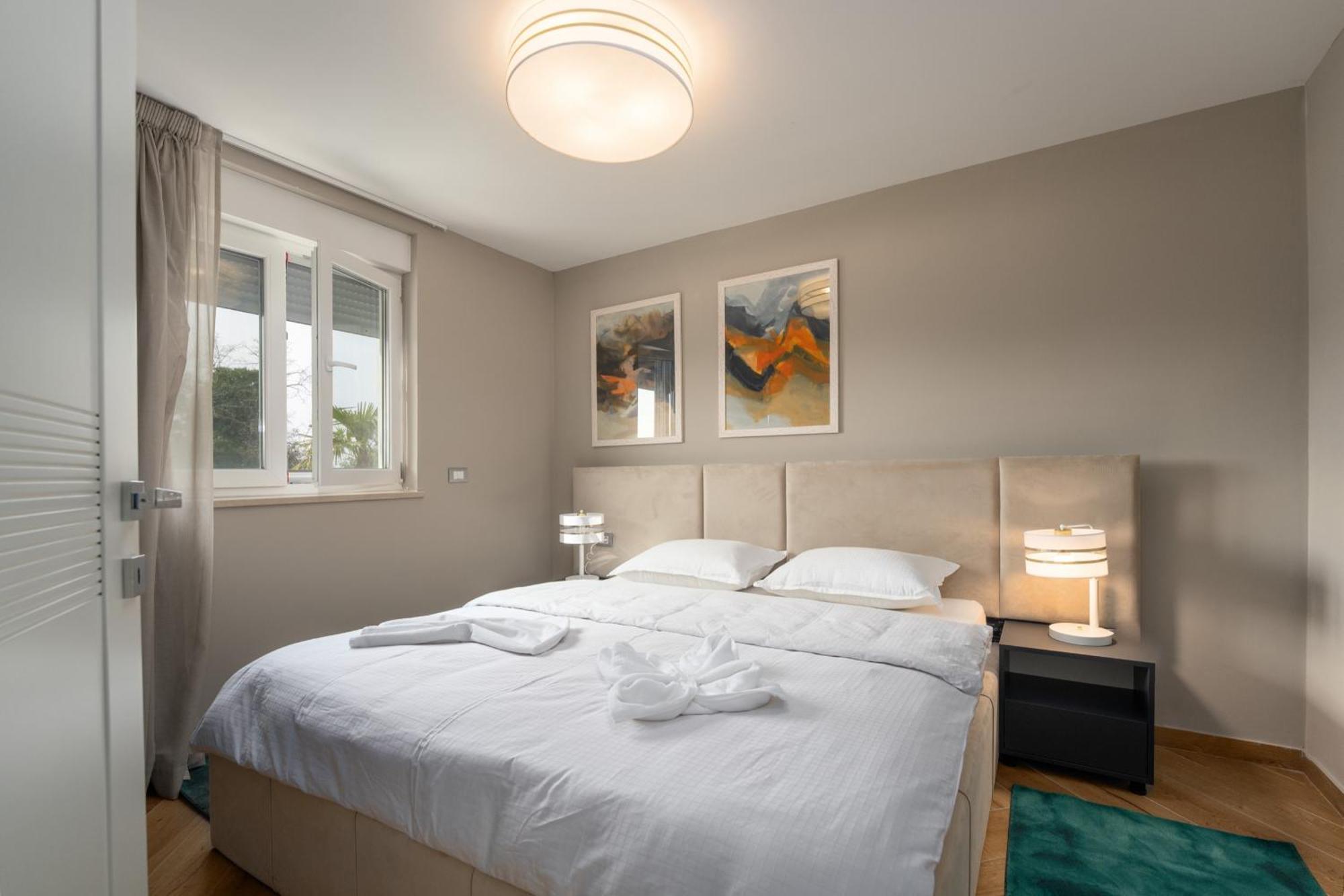 Larum Apartmens ヴルサル エクステリア 写真