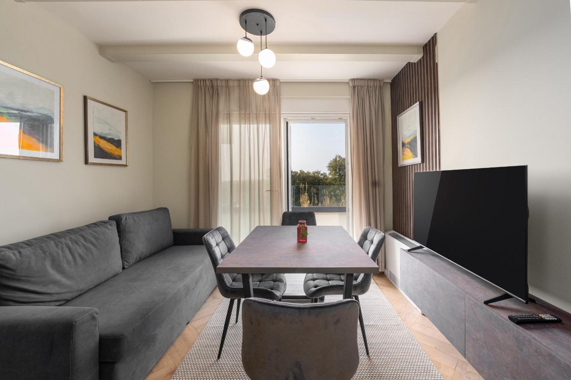 Larum Apartmens ヴルサル エクステリア 写真