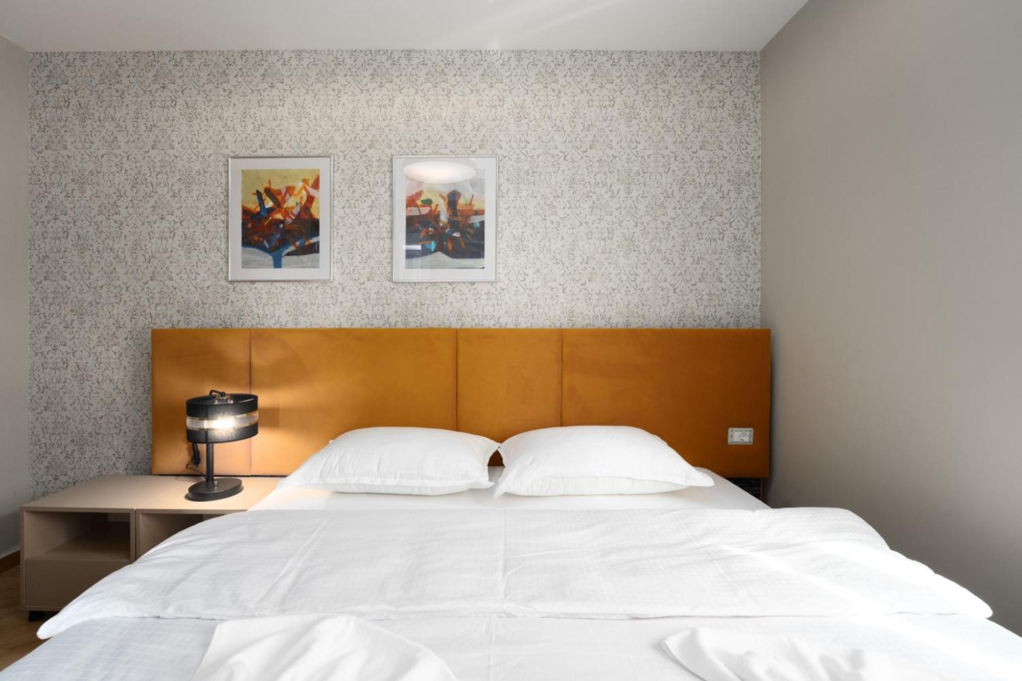 Larum Apartmens ヴルサル エクステリア 写真