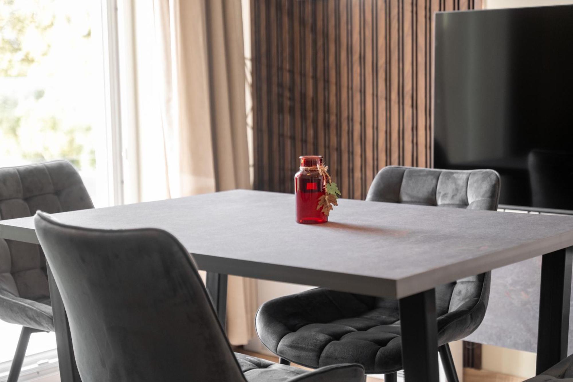 Larum Apartmens ヴルサル エクステリア 写真