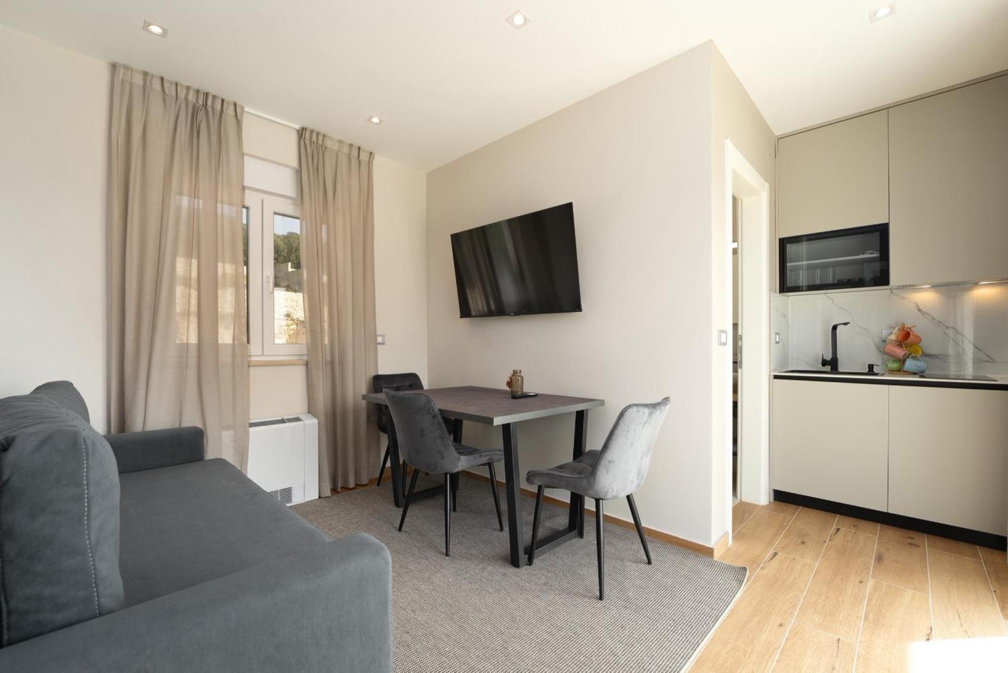 Larum Apartmens ヴルサル エクステリア 写真